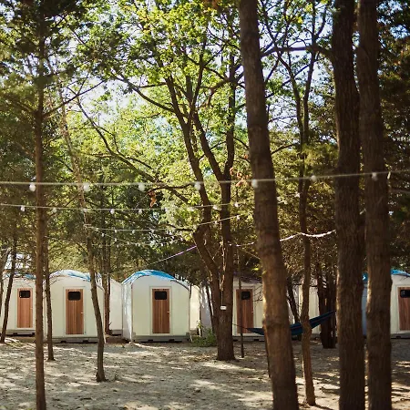 Copahavana Camping - Fancy Cabins